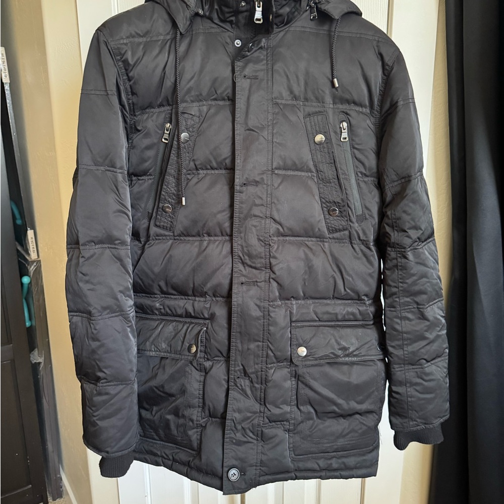 Zara Men's Black Hooded Puffer Jacket